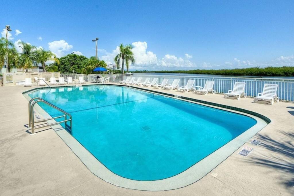 Riverview, Studio 507, Beach Steps Away!+Pool+Wifi Раскін Екстер'єр фото