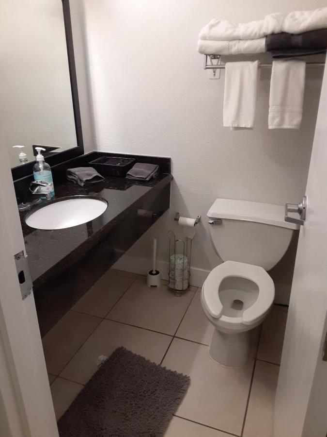 Riverview, Studio 507, Beach Steps Away!+Pool+Wifi Раскін Екстер'єр фото
